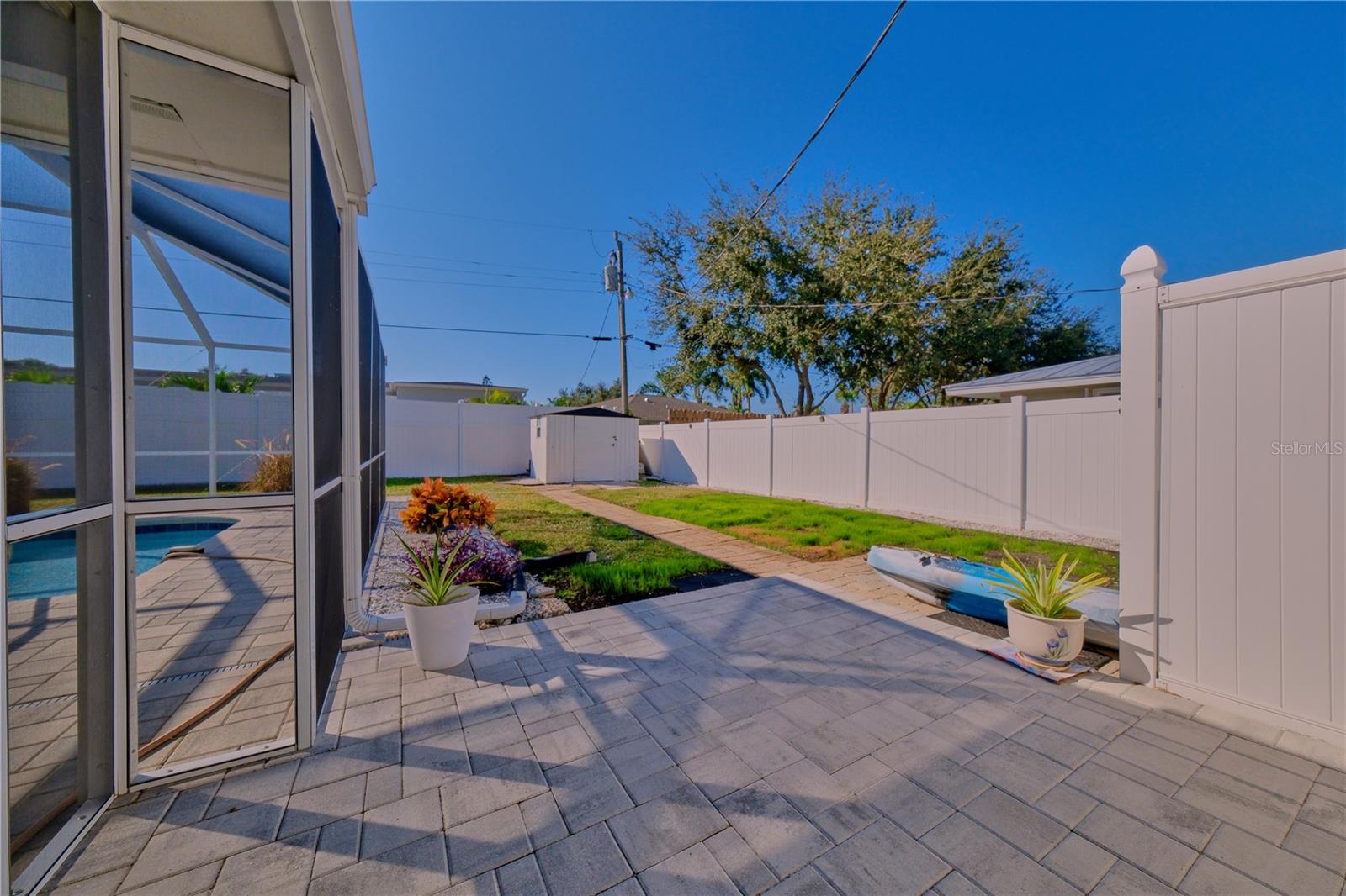 Image 45 of 64 For 1660 Livingstone Street