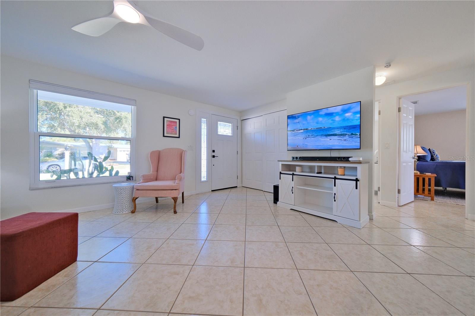 Image 5 of 64 For 1660 Livingstone Street