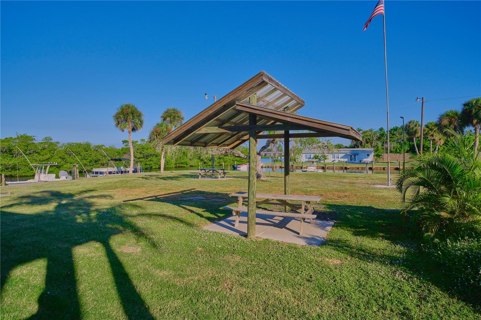 Image 64 of 64 For 1660 Livingstone Street