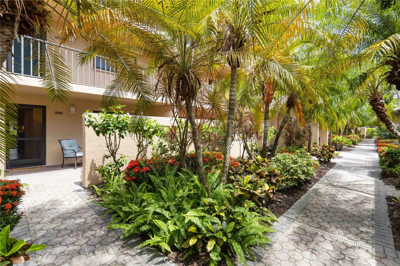 Image 6 of 41 For 5705 Ashton Way 5705