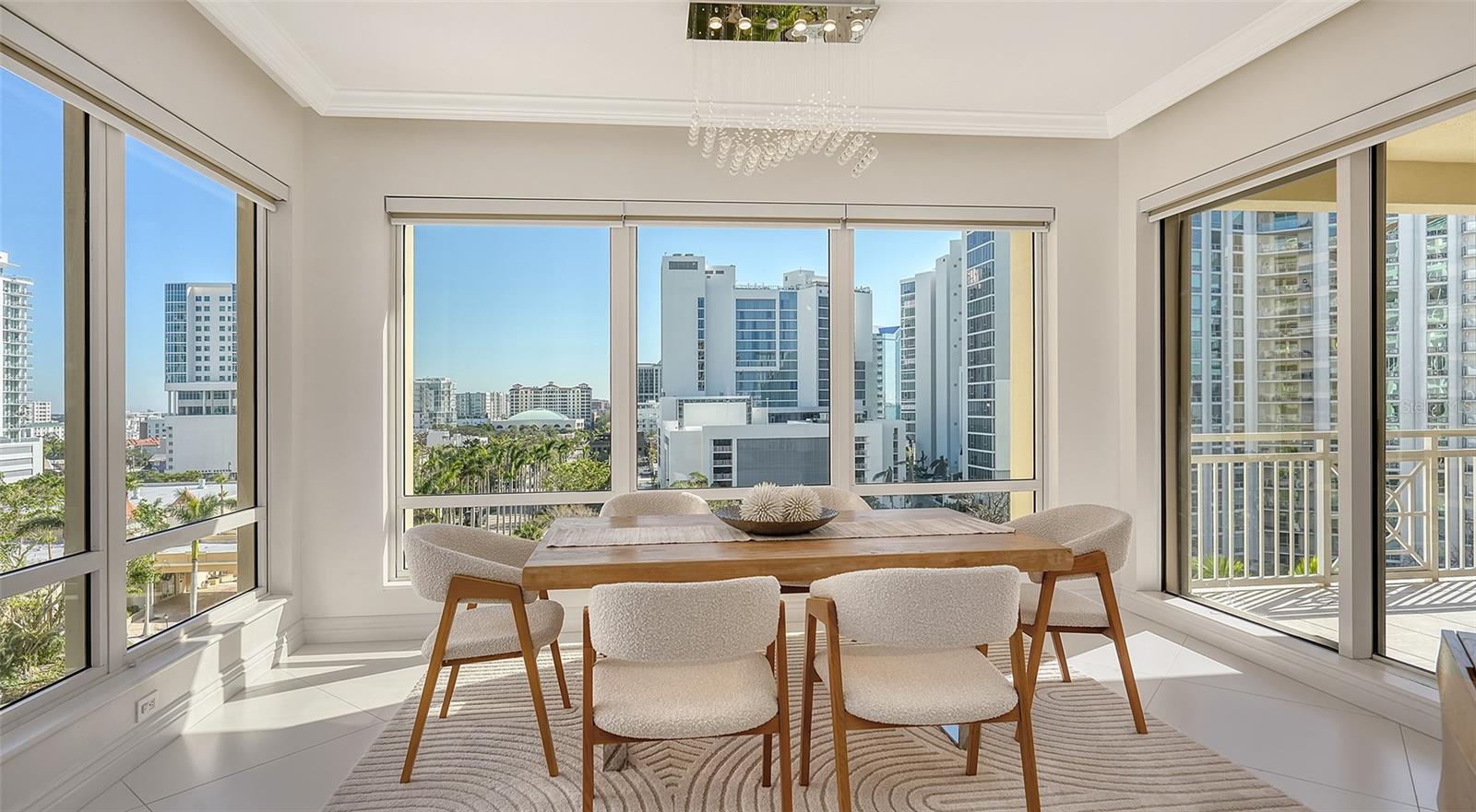 Image 33 of 67 For 35 Watergate Drive 806