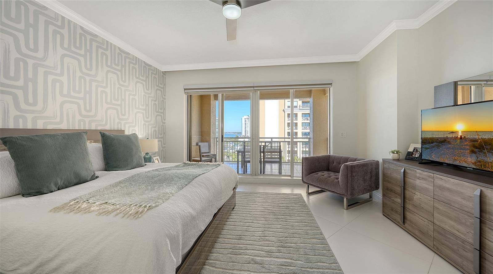 Image 47 of 67 For 35 Watergate Drive 806