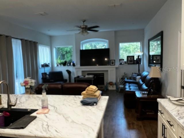 Image 8 of 13 For 1 Graytwig Court W