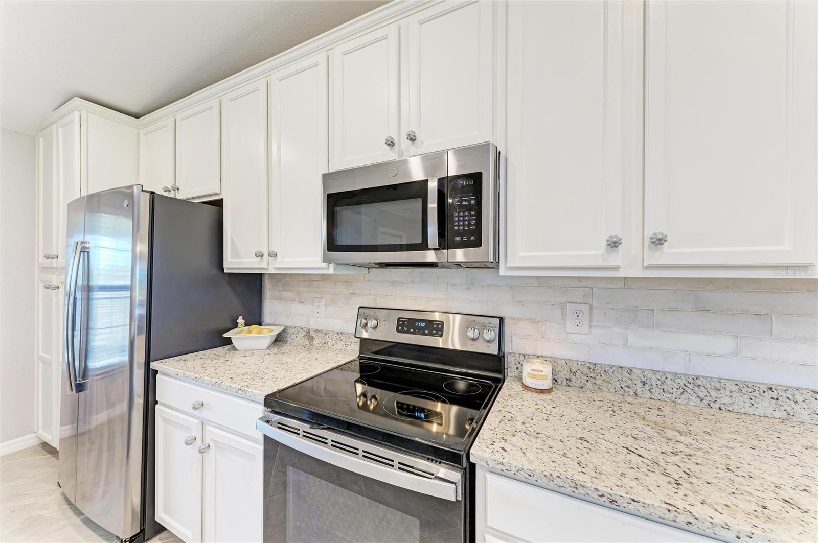 Image 11 of 73 For 5710 Palmer Circle 206