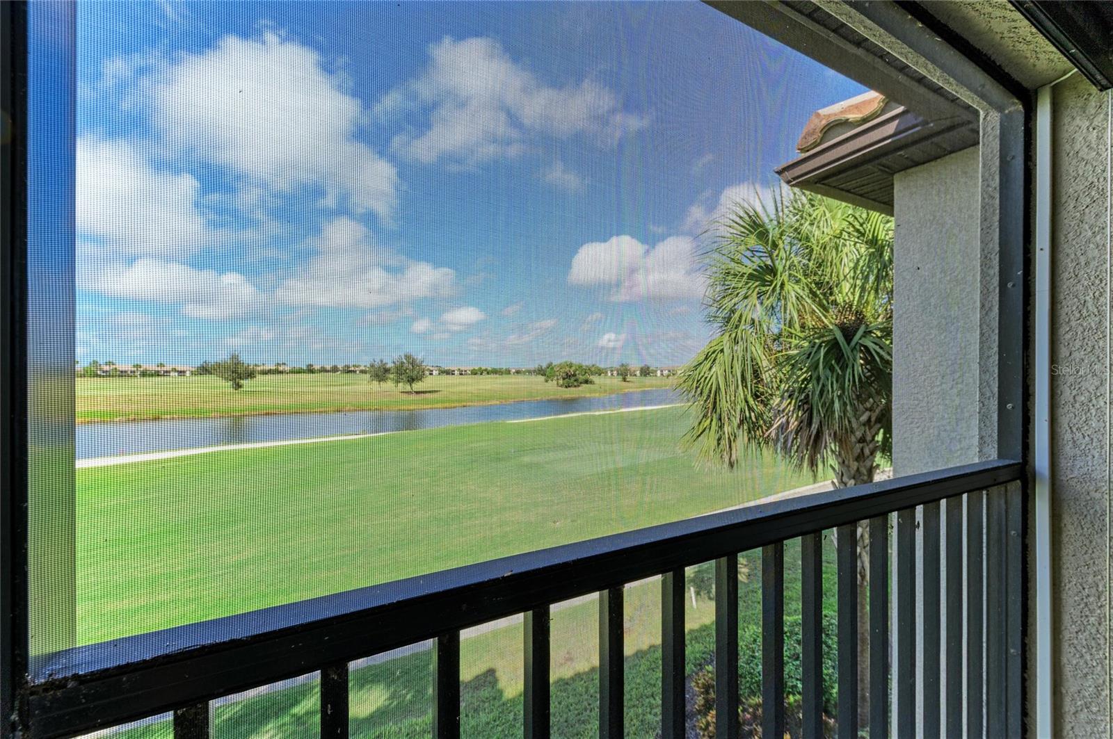 Image 37 of 73 For 5710 Palmer Circle 206