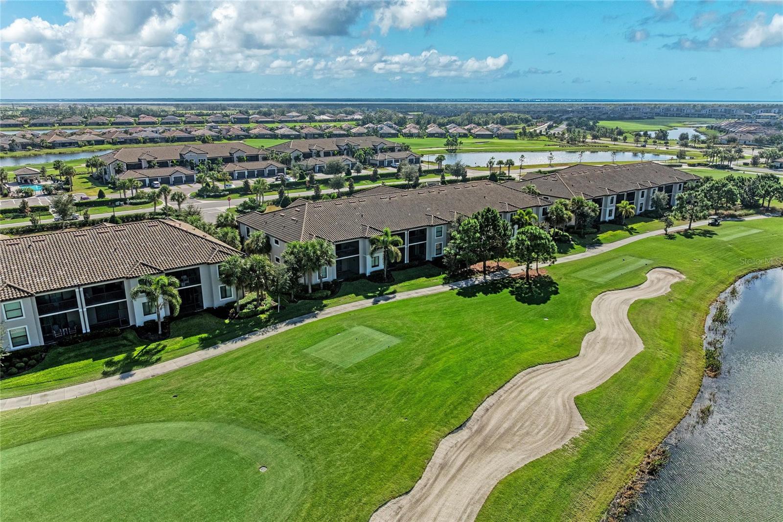 Image 40 of 73 For 5710 Palmer Circle 206