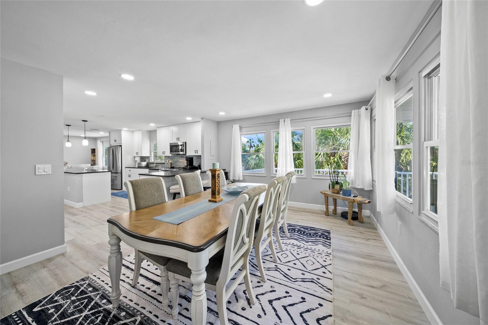 Image 12 of 20 For 691 Gulf Bay Road