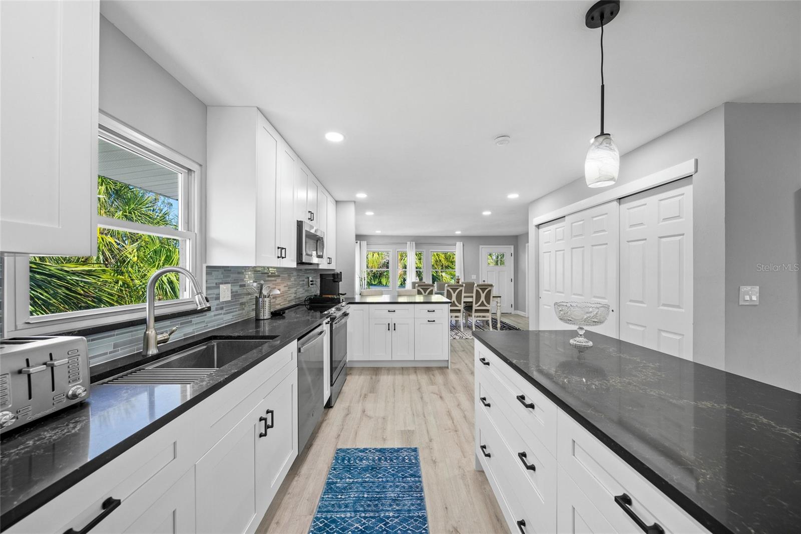 Image 8 of 20 For 691 Gulf Bay Road