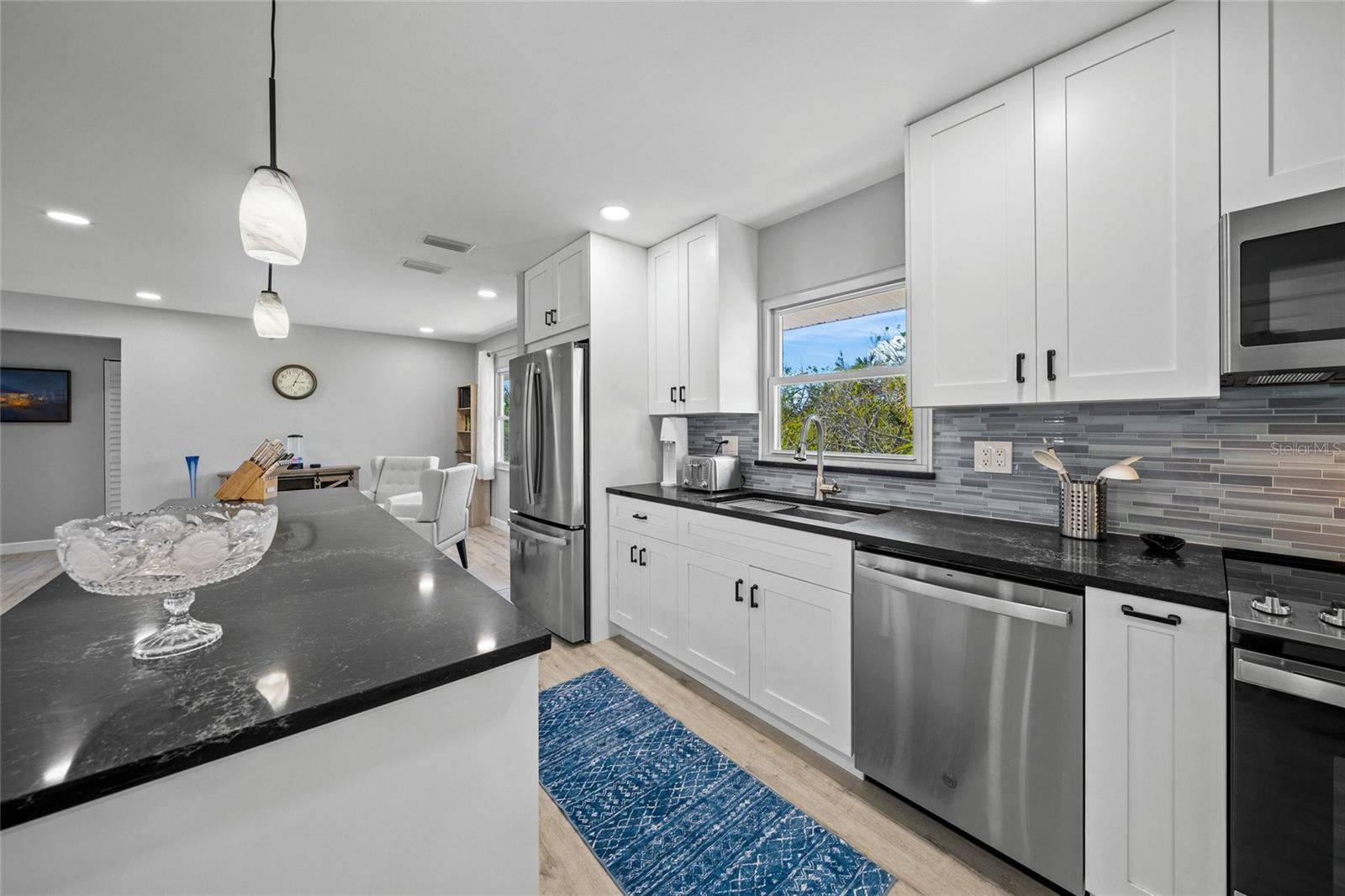 Image 9 of 20 For 691 Gulf Bay Road