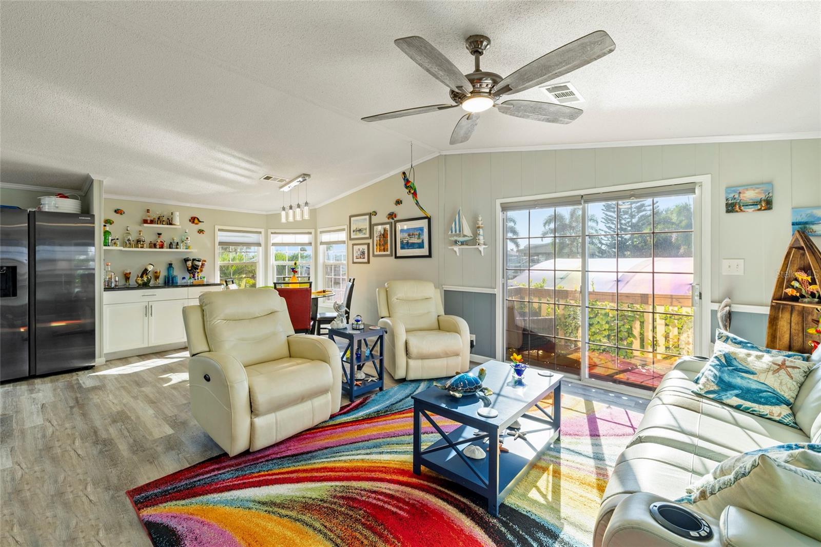 Image 14 of 38 For 3413 Bayside Parkway