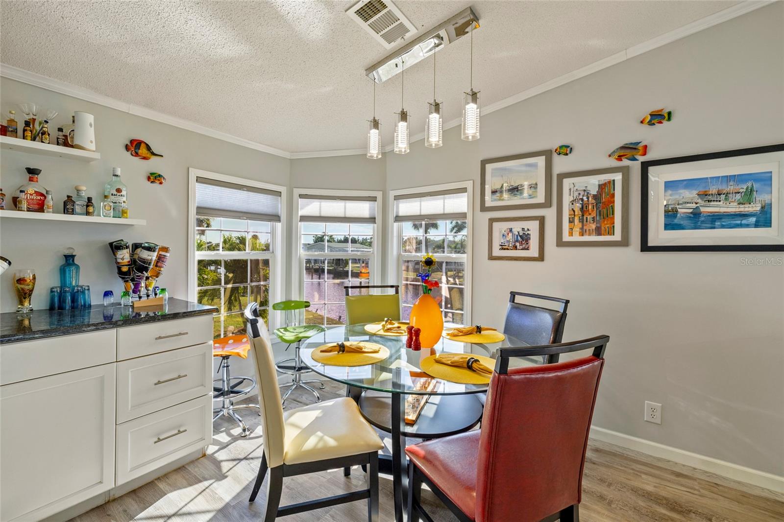 Image 15 of 38 For 3413 Bayside Parkway