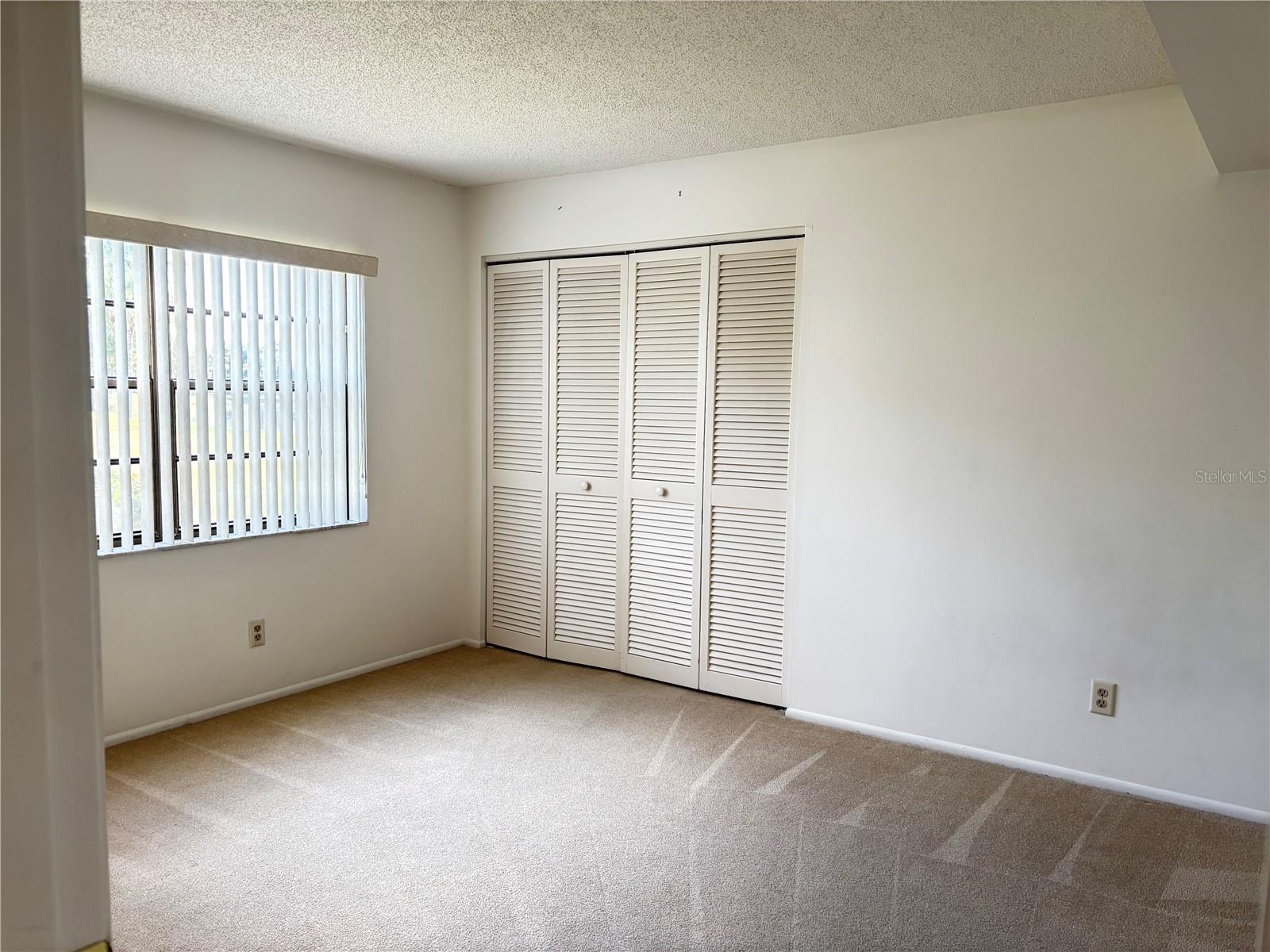 Image 18 of 27 For 7070 Fairway Bend Lane 174