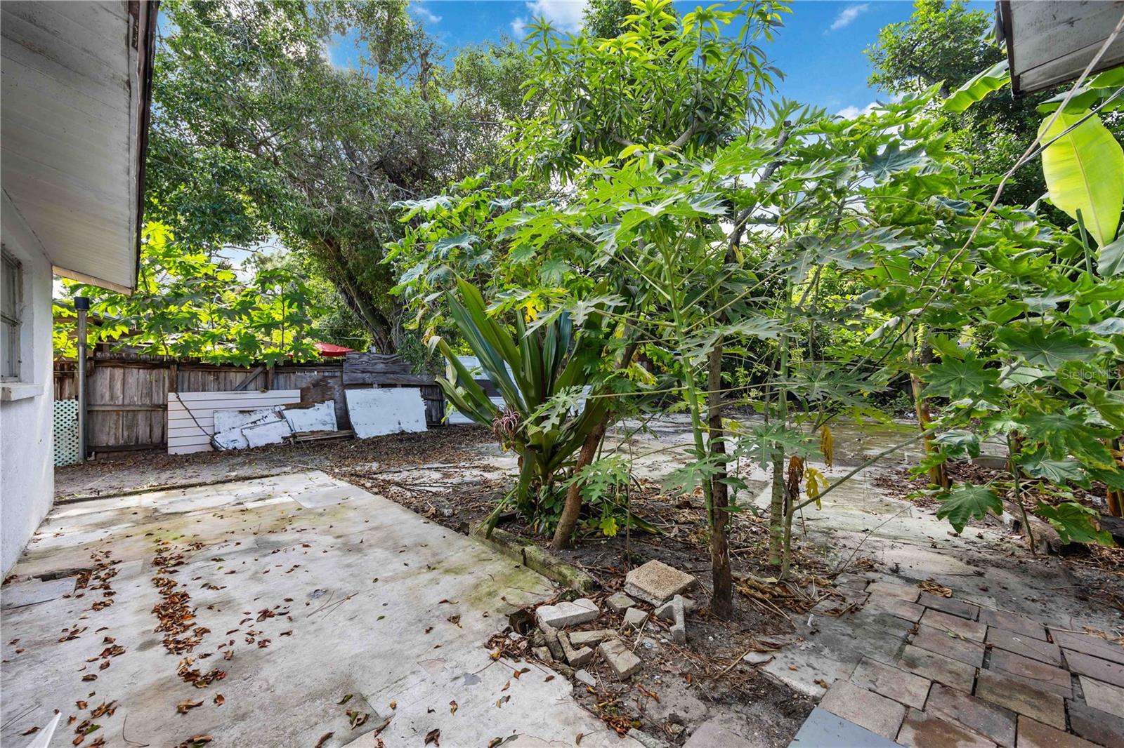 Image 21 of 32 For 408 60th Avenue Drive W