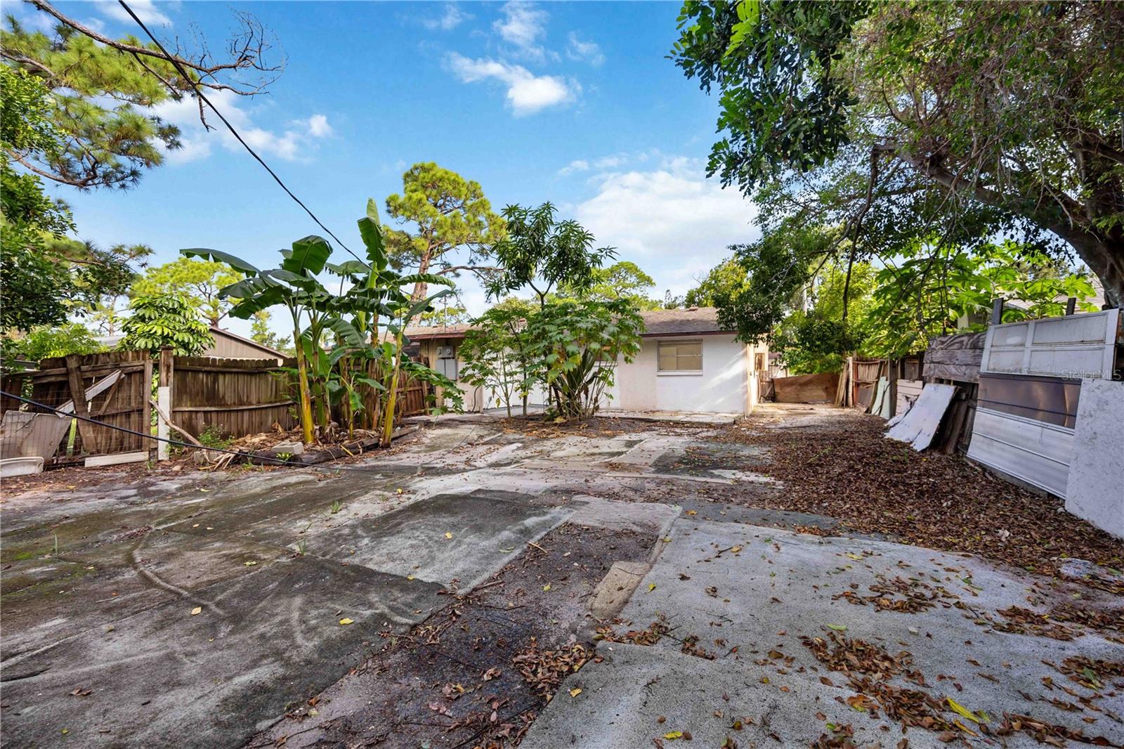 Image 24 of 32 For 408 60th Avenue Drive W