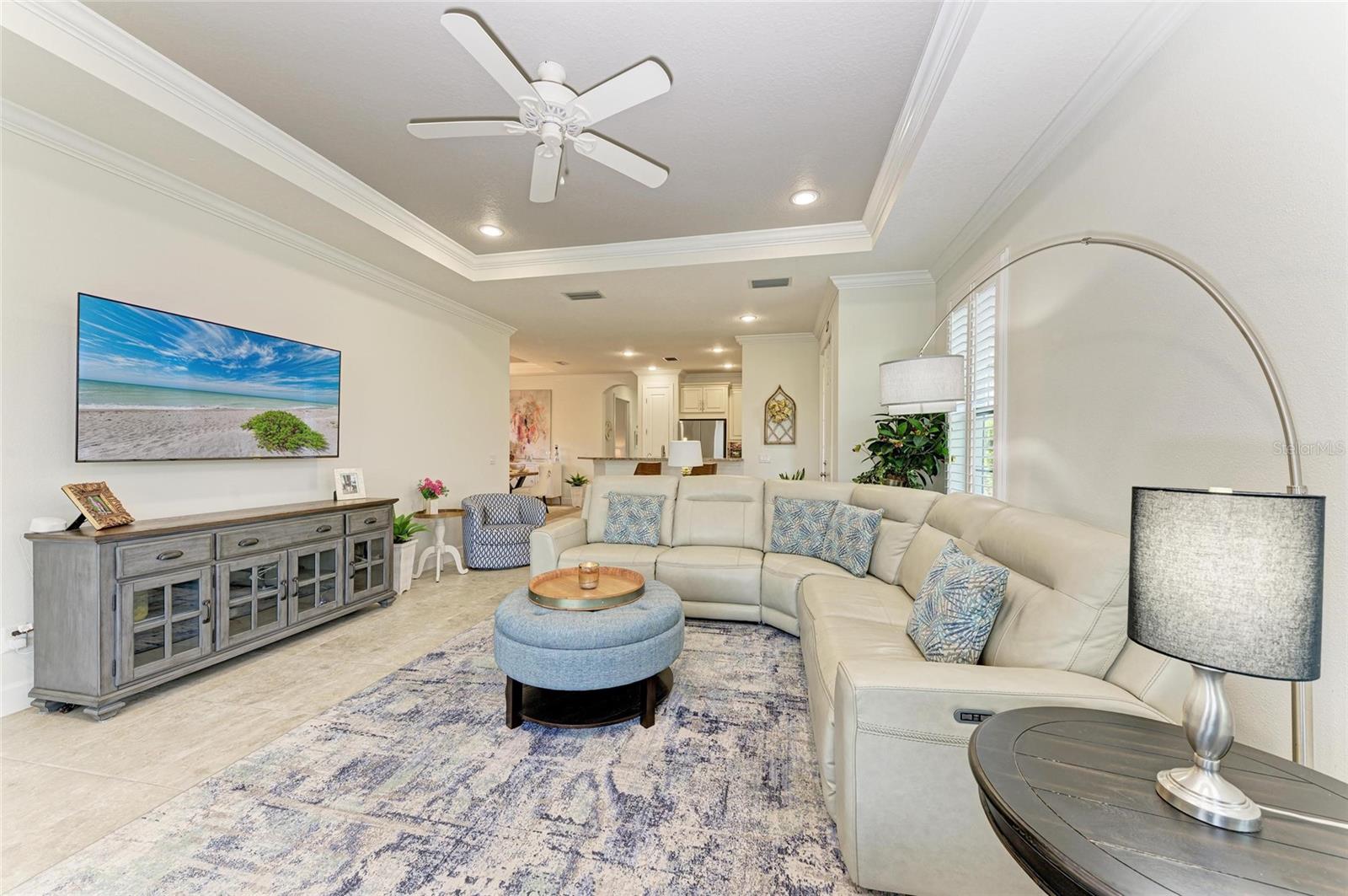 Image 14 of 57 For 8737 Bellussi Drive