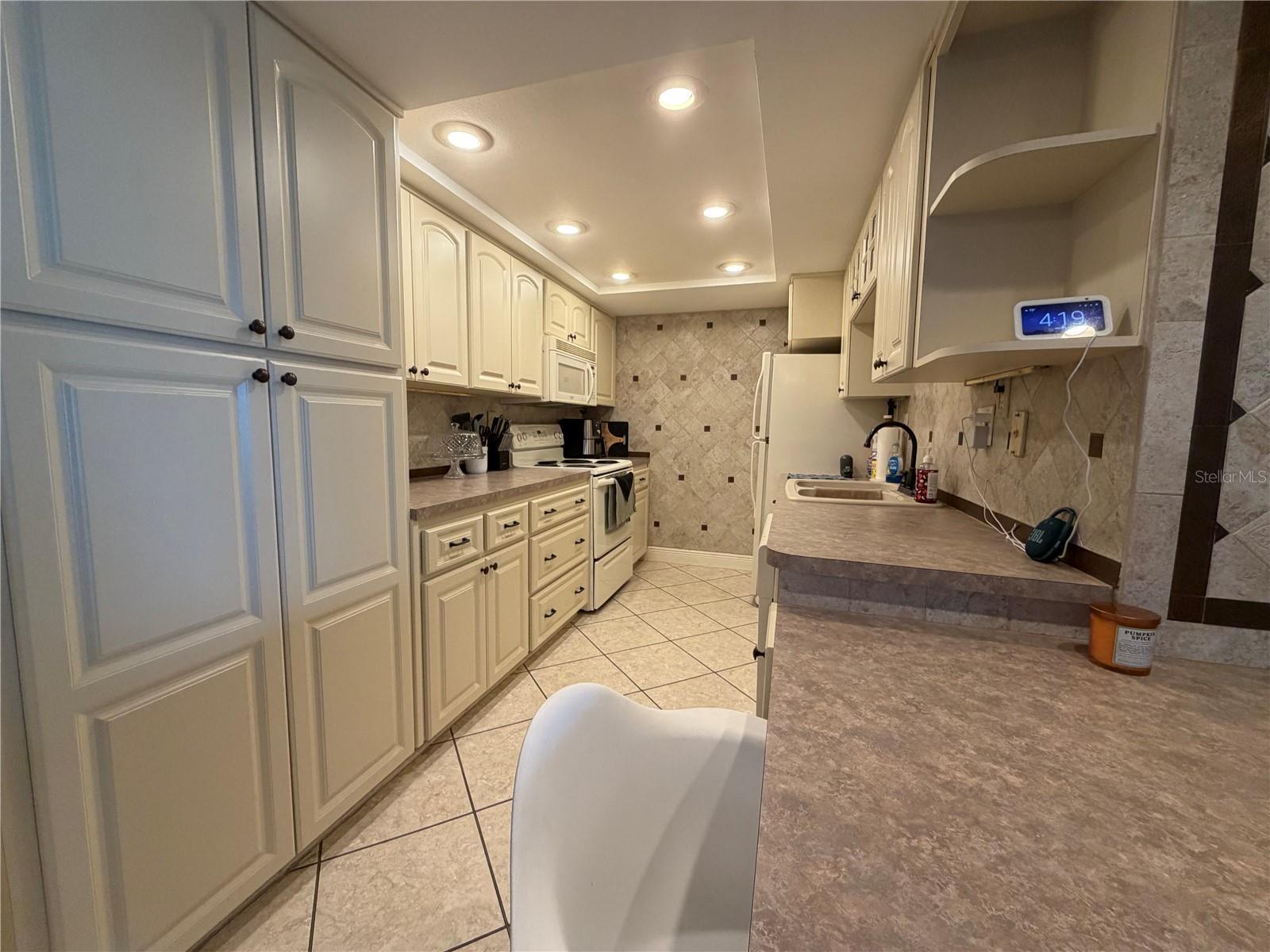 Image 7 of 35 For 400 64th Avenue 1204