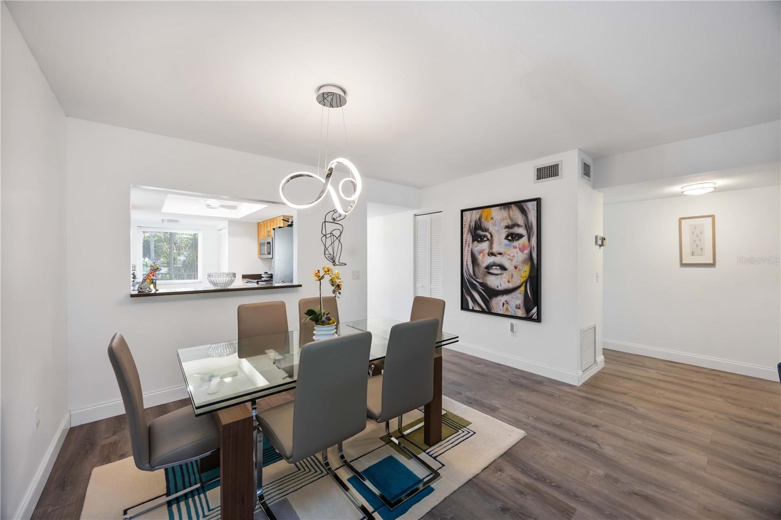 Image 12 of 50 For 6471 Seagull Drive 257