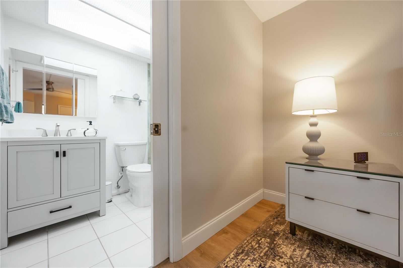 Image 26 of 50 For 6471 Seagull Drive 257