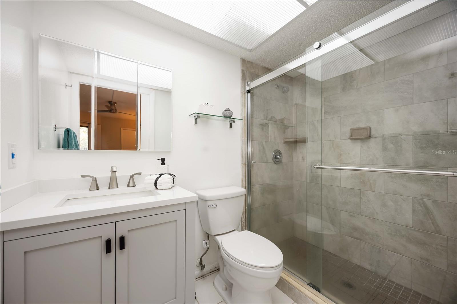 Image 27 of 50 For 6471 Seagull Drive 257