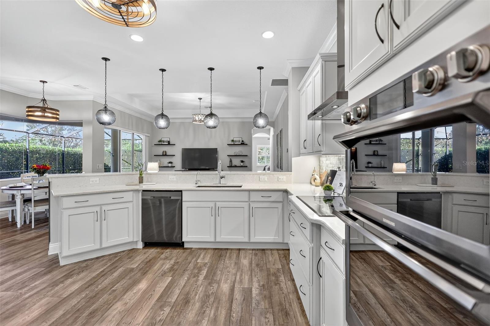 Image 19 of 71 For 16006 42nd Glen E