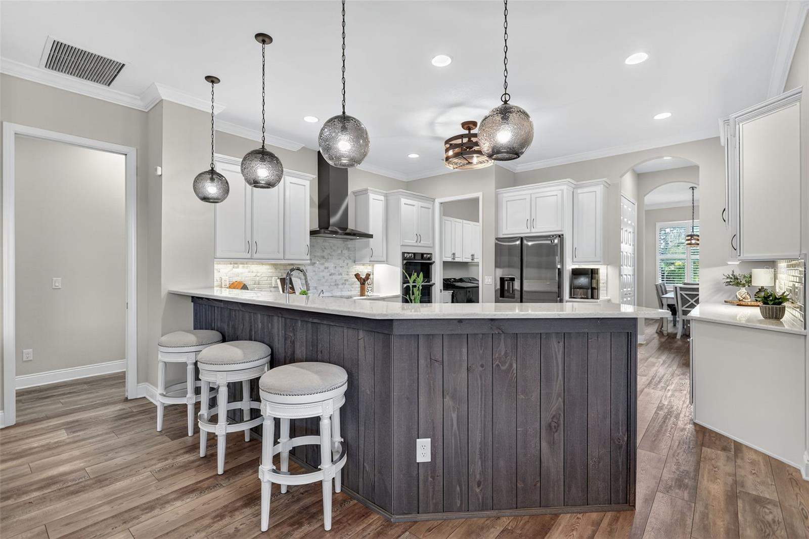 Image 24 of 71 For 16006 42nd Glen E