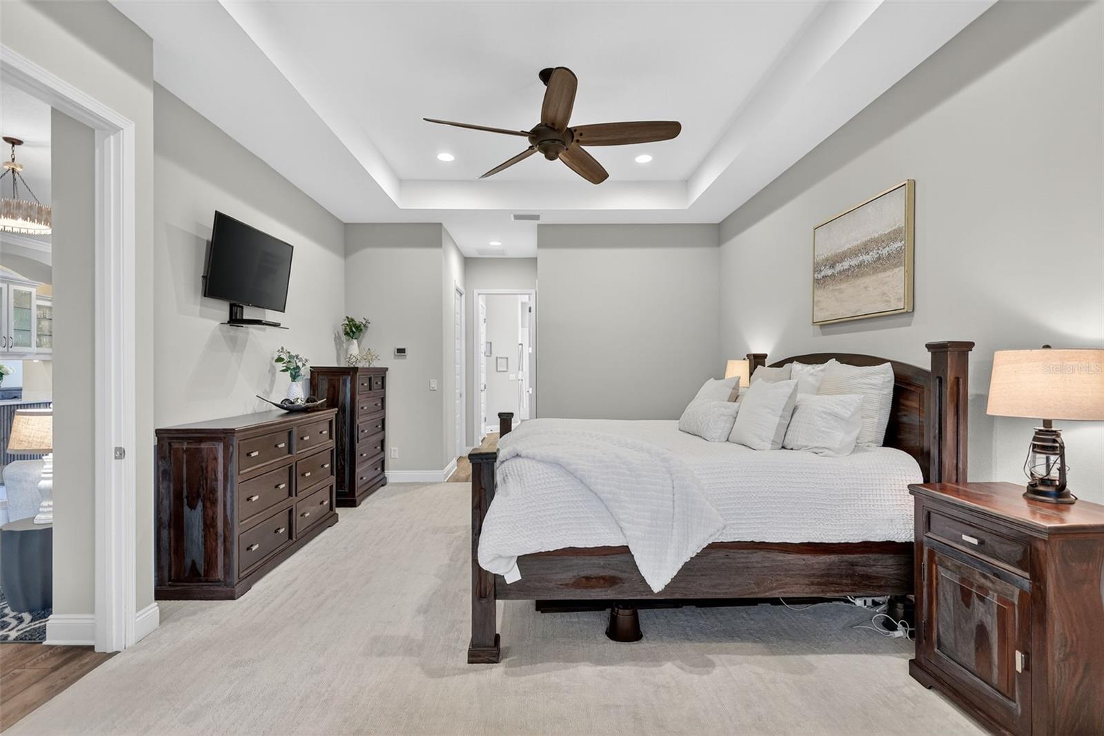 Image 31 of 71 For 16006 42nd Glen E