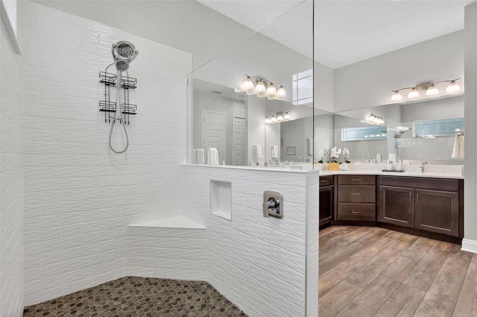 Image 35 of 71 For 16006 42nd Glen E