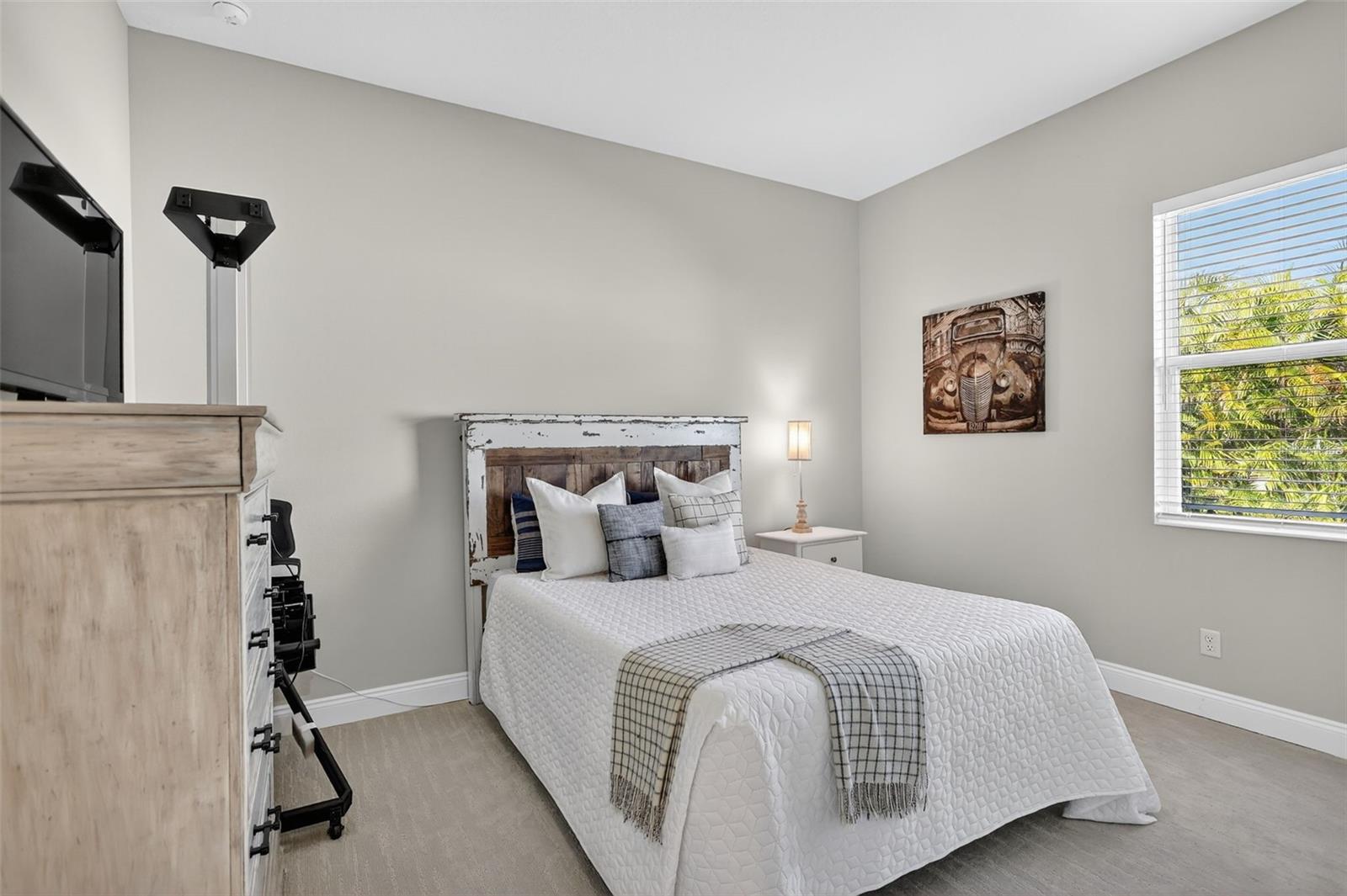 Image 39 of 71 For 16006 42nd Glen E