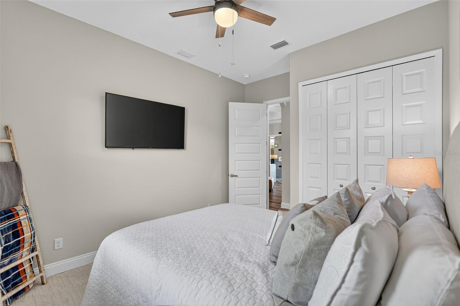 Image 44 of 71 For 16006 42nd Glen E