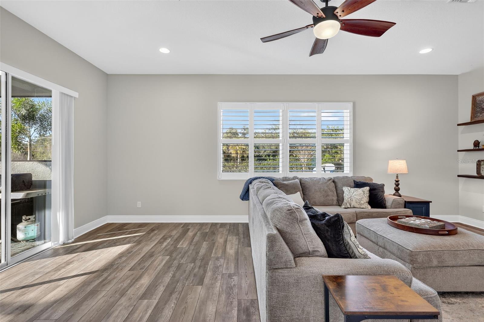 Image 46 of 71 For 16006 42nd Glen E