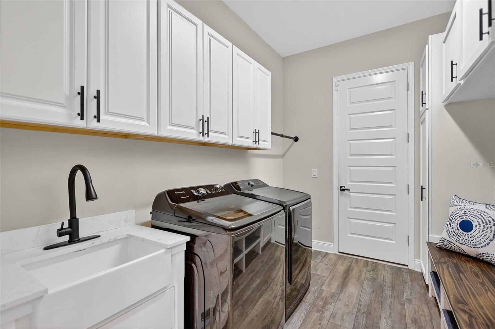 Image 48 of 71 For 16006 42nd Glen E