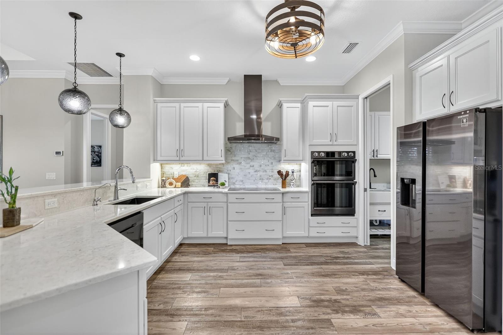 Image 7 of 71 For 16006 42nd Glen E