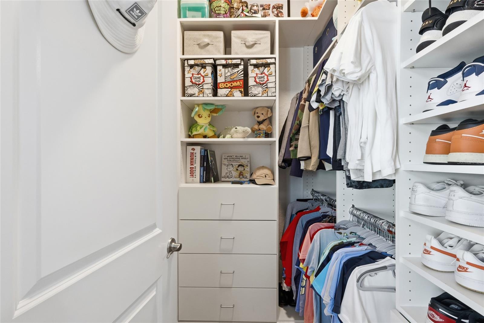 Image 23 of 77 For 340 Maraviya Boulevard