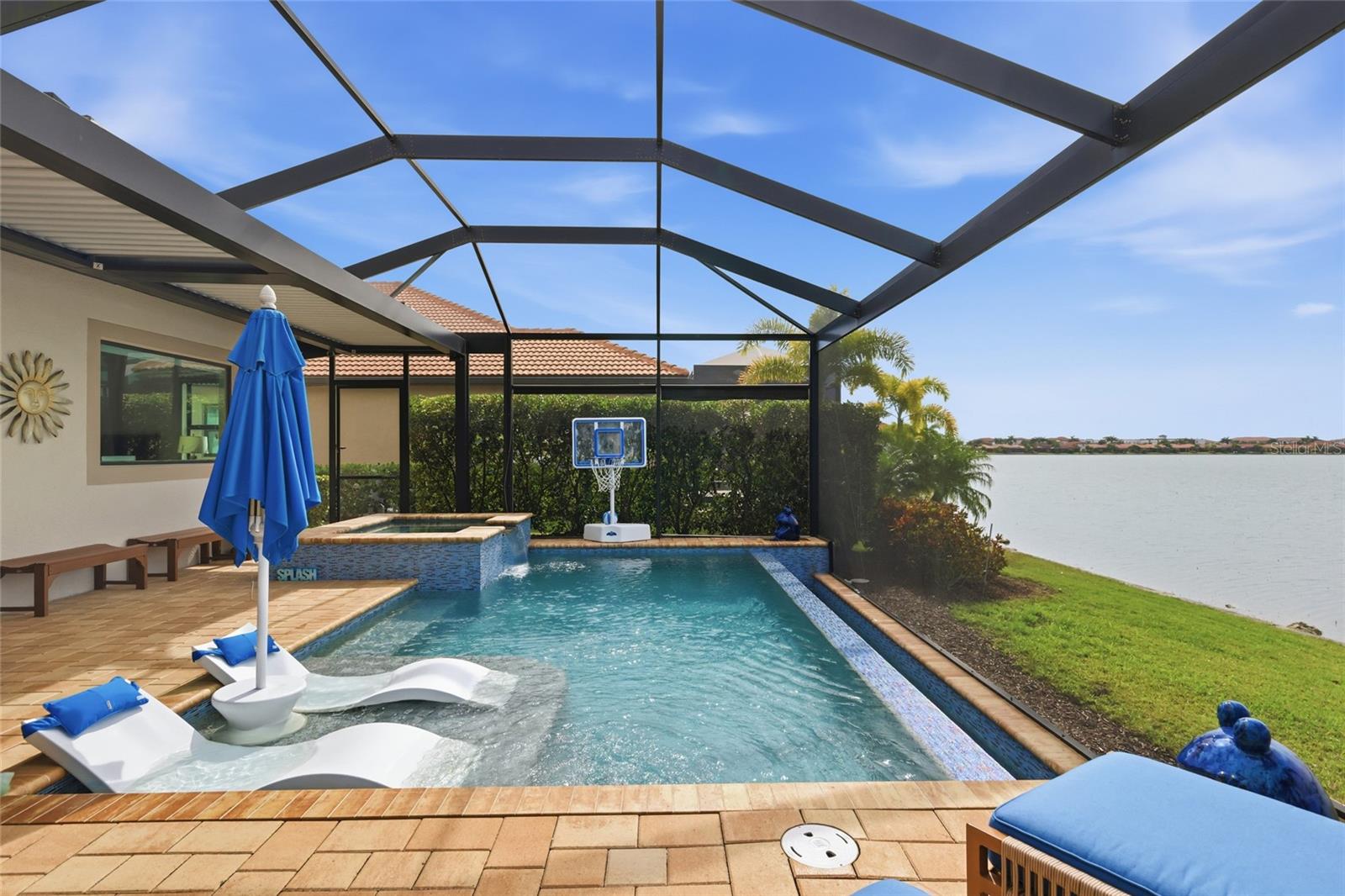 Image 47 of 77 For 340 Maraviya Boulevard