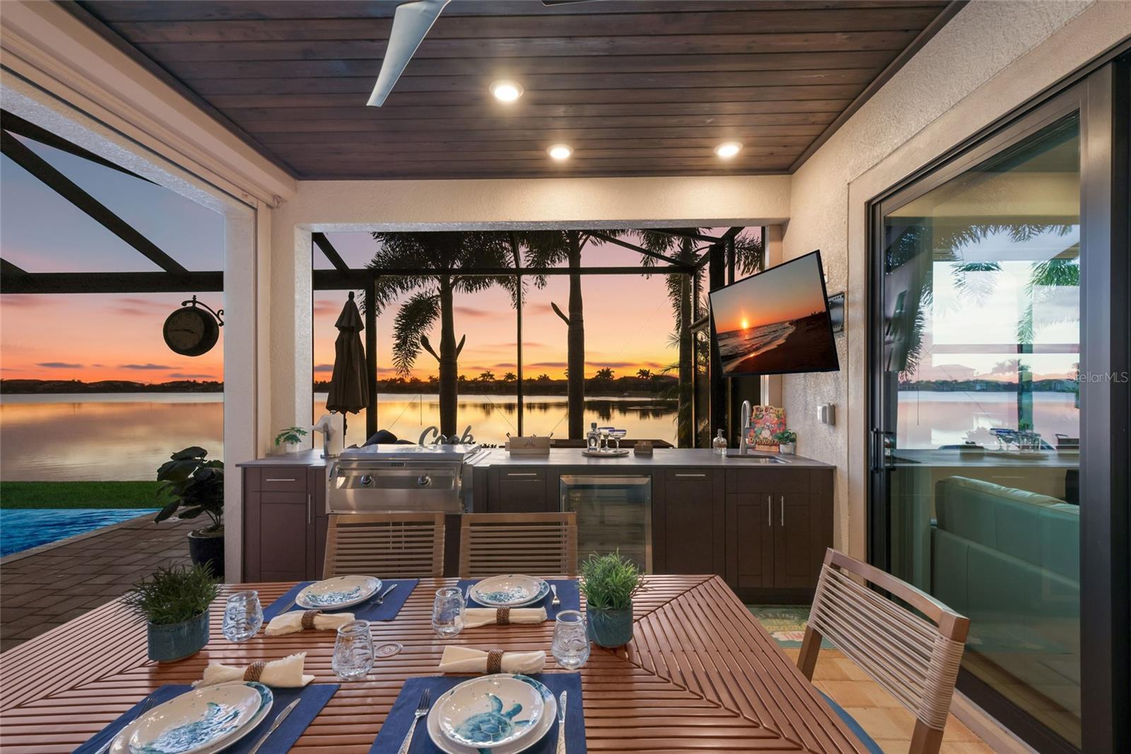 Image 50 of 77 For 340 Maraviya Boulevard