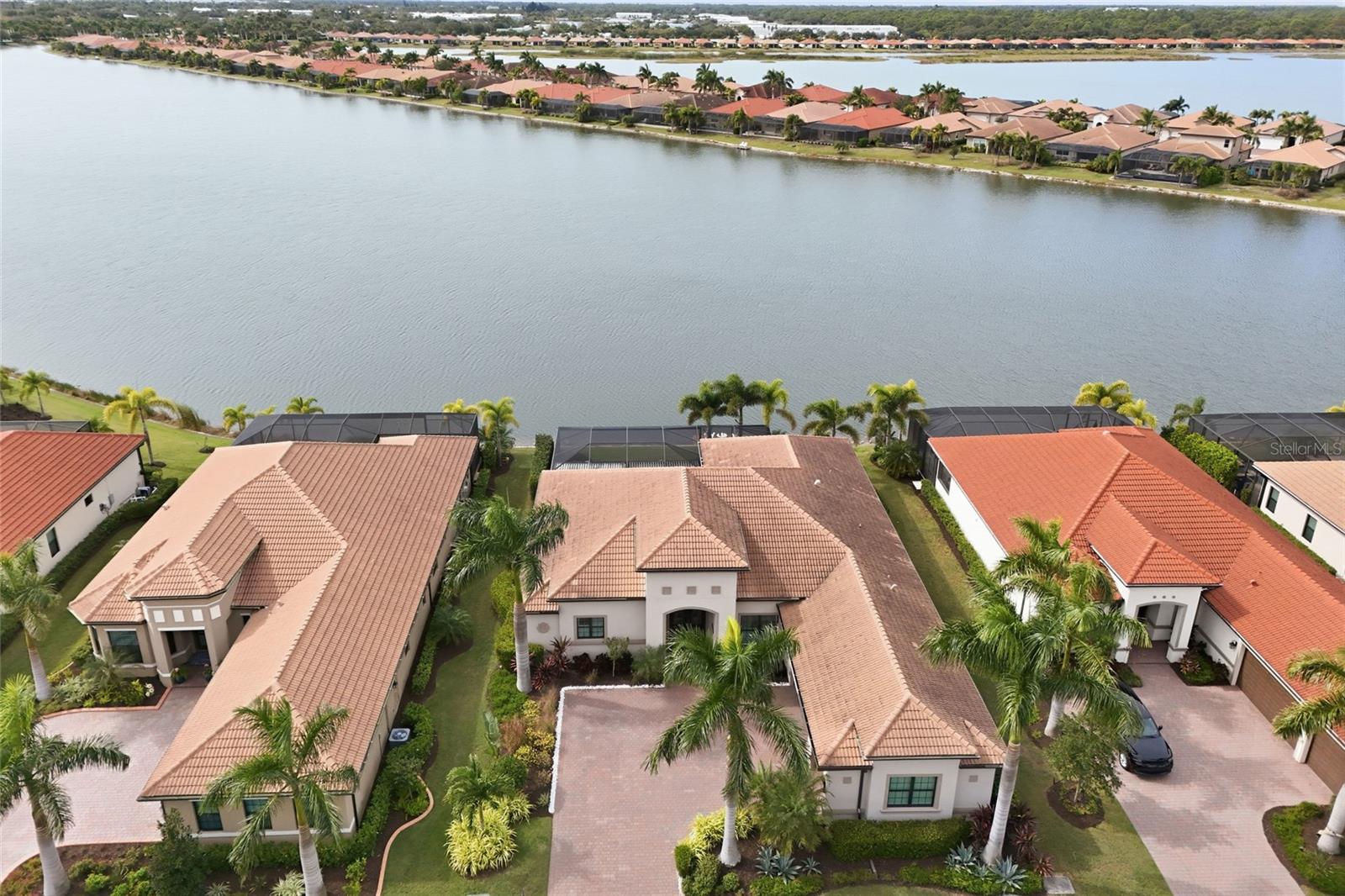 Image 58 of 77 For 340 Maraviya Boulevard