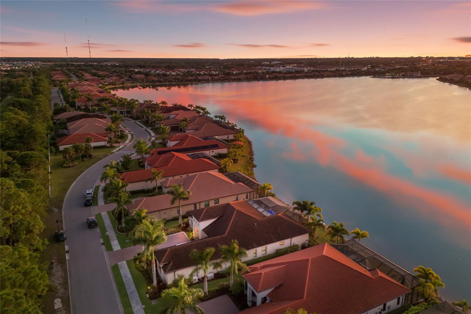 Image 76 of 77 For 340 Maraviya Boulevard