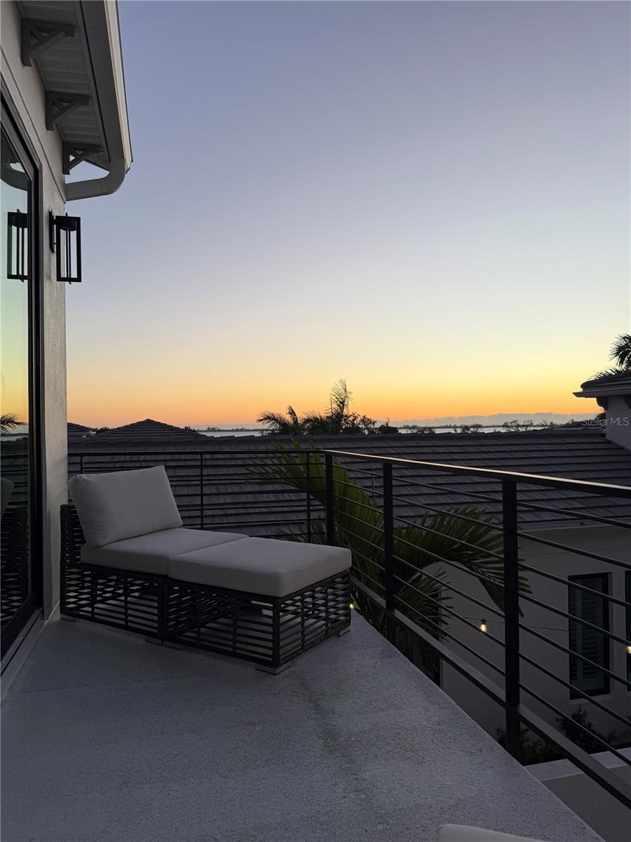 Image 31 of 63 For 5951 Redbay Boulevard