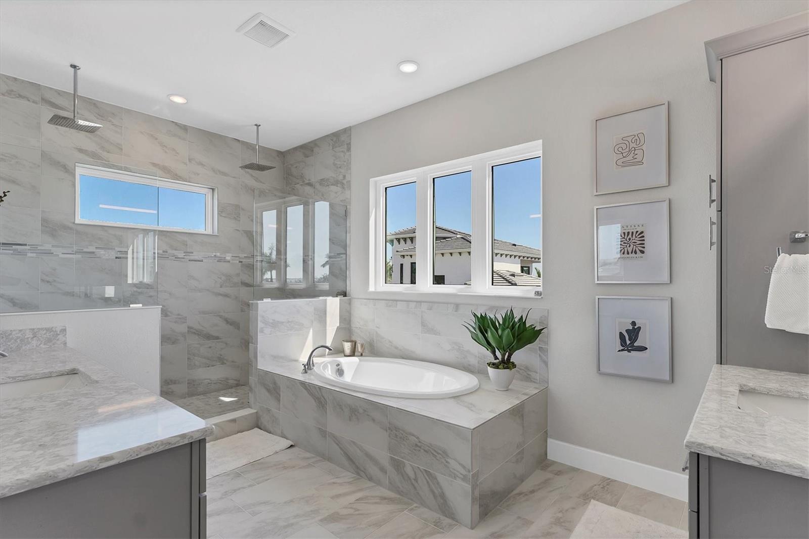 Image 32 of 63 For 5951 Redbay Boulevard