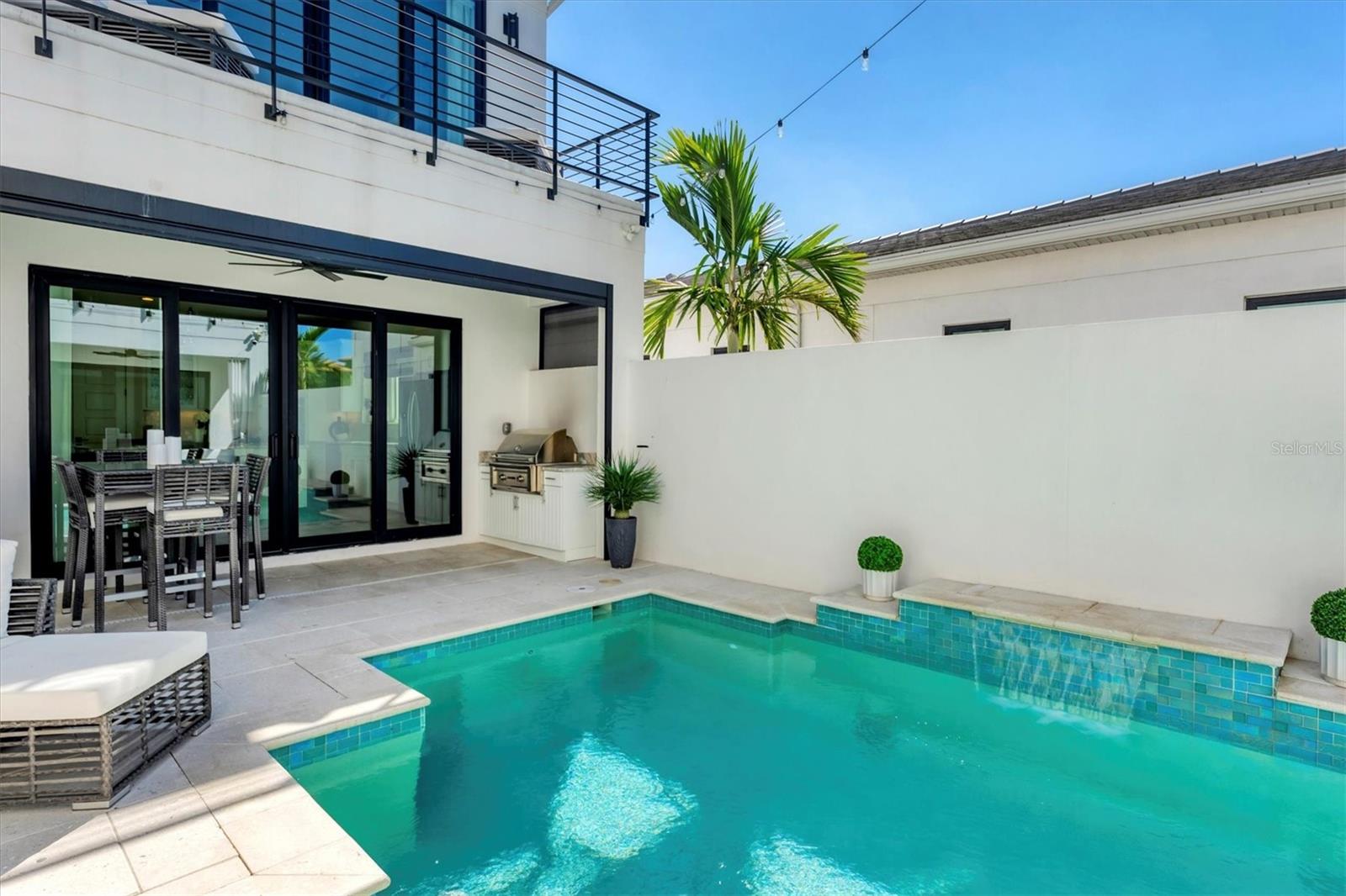 Image 50 of 63 For 5951 Redbay Boulevard