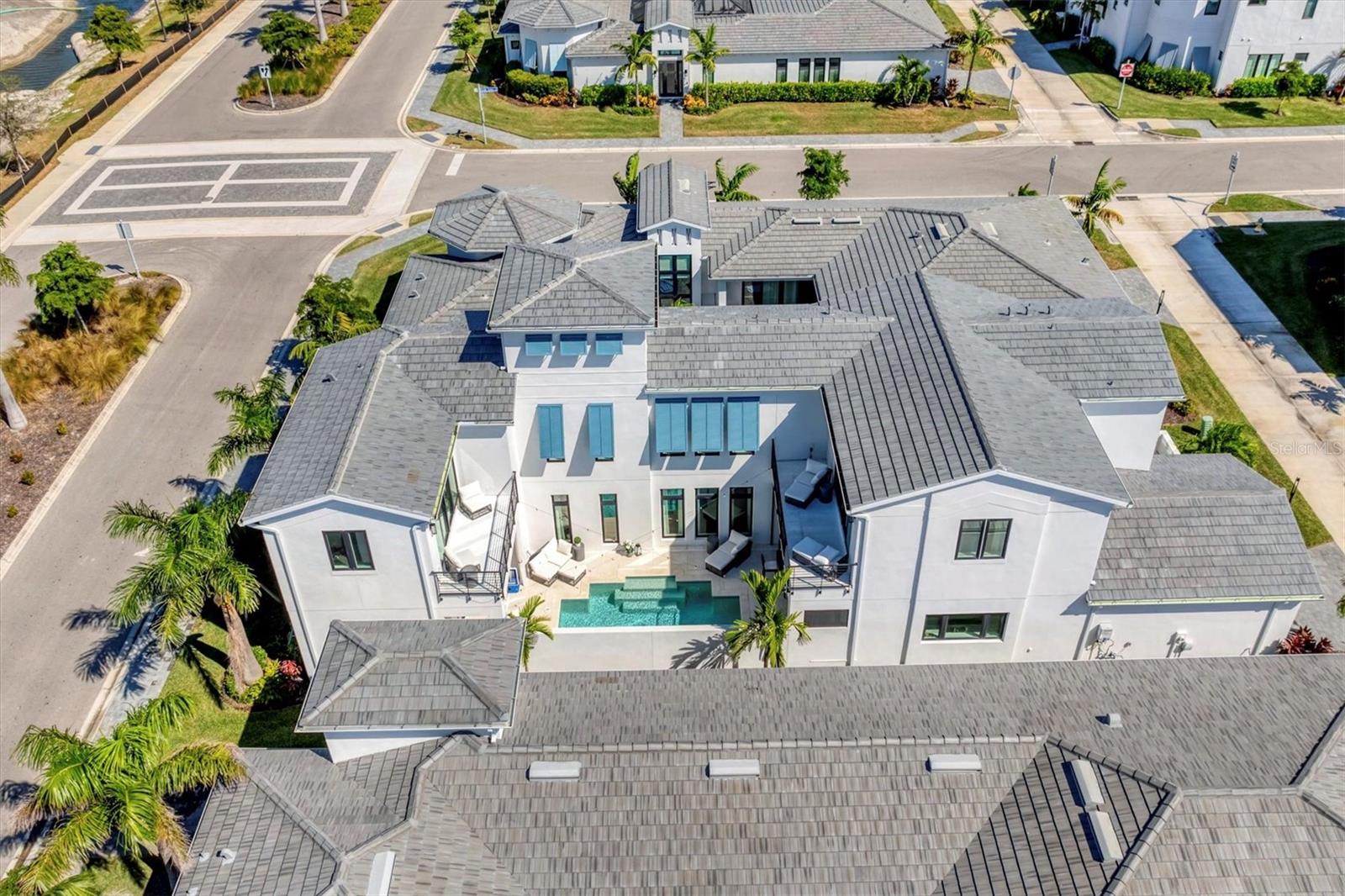 Image 52 of 63 For 5951 Redbay Boulevard