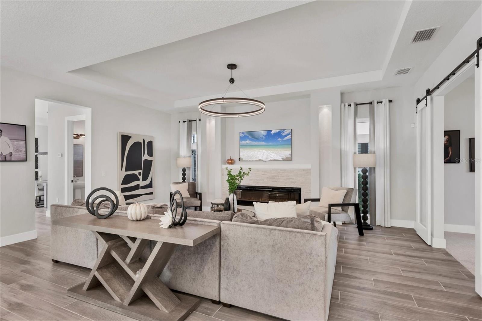 Image 9 of 63 For 5951 Redbay Boulevard