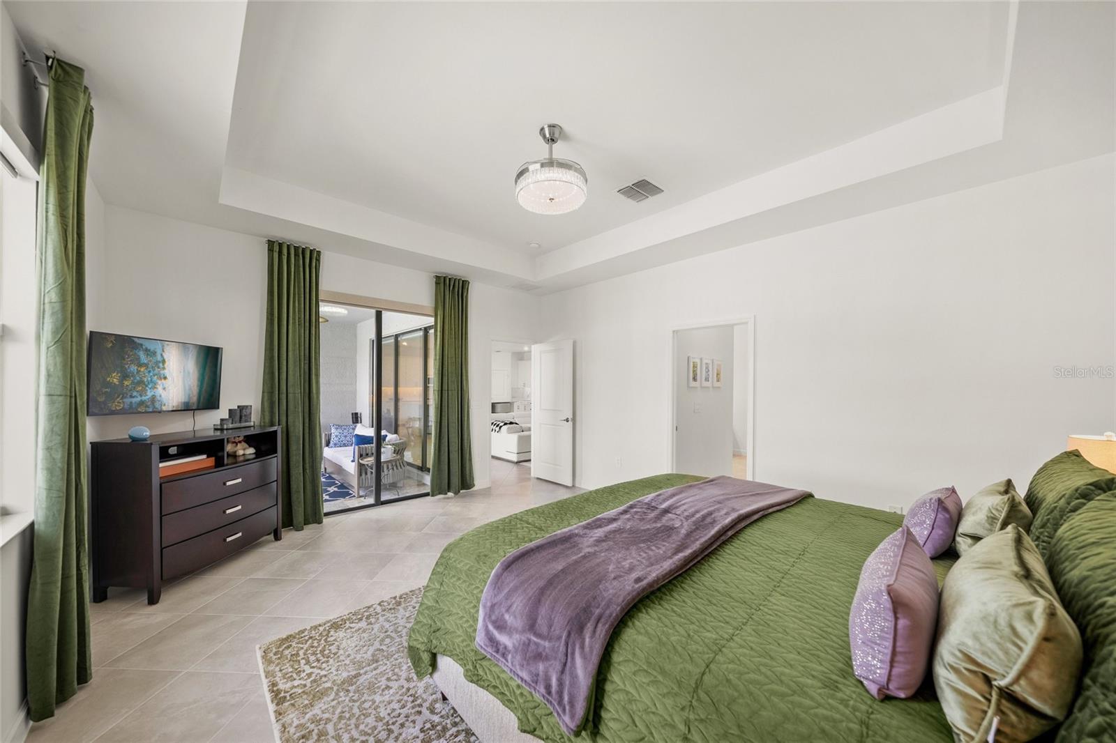 Image 16 of 48 For 15117 Blue Bay Terrace