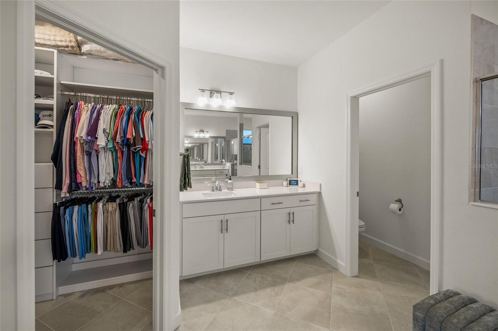 Image 18 of 48 For 15117 Blue Bay Terrace