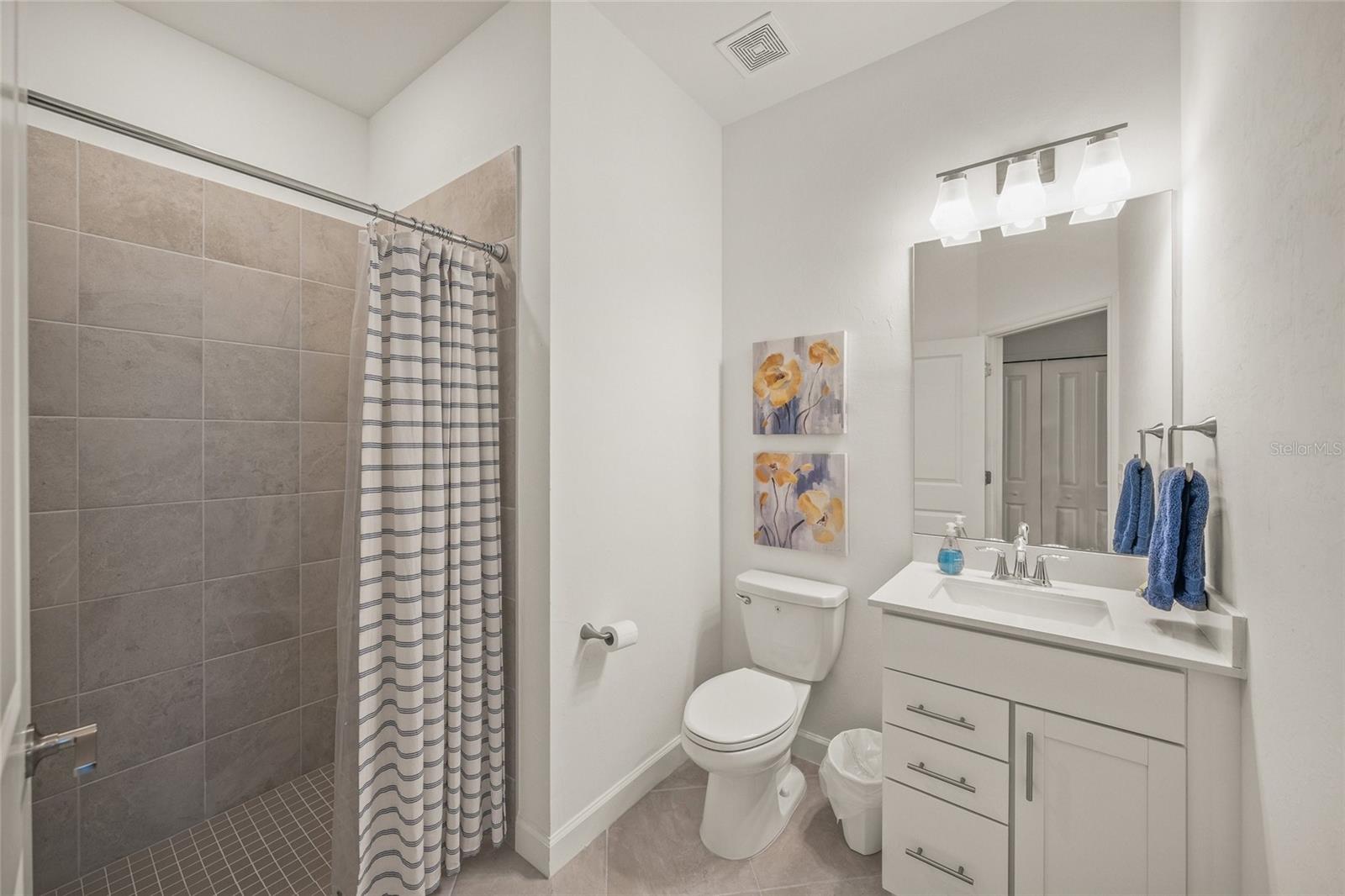 Image 20 of 48 For 15117 Blue Bay Terrace