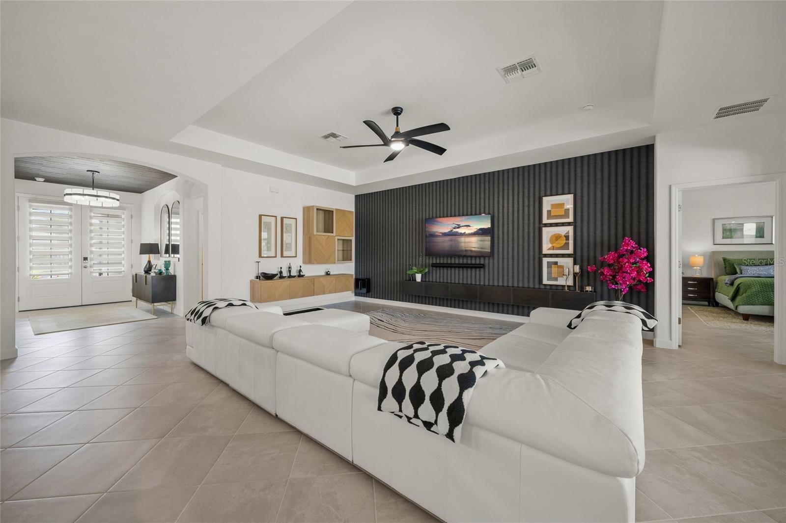 Image 5 of 48 For 15117 Blue Bay Terrace