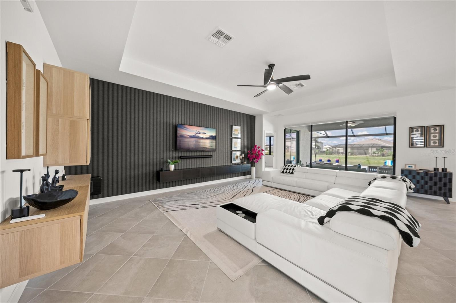 Image 6 of 48 For 15117 Blue Bay Terrace