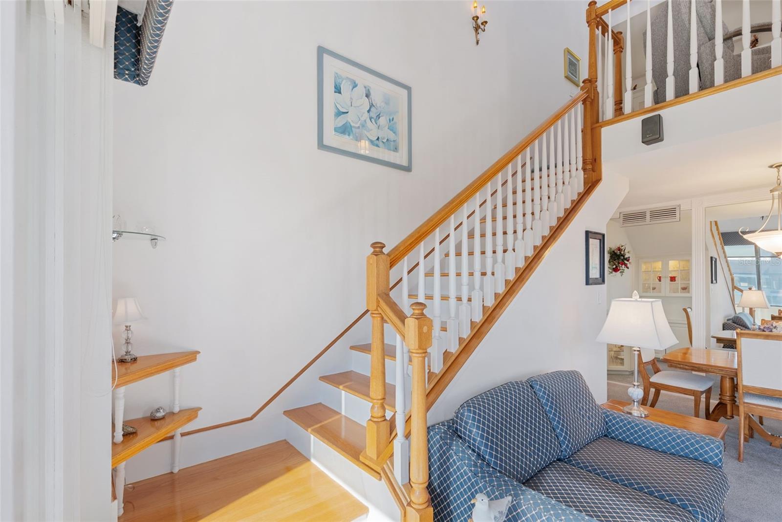 Image 14 of 63 For 6285 Midnight Pass Road 406