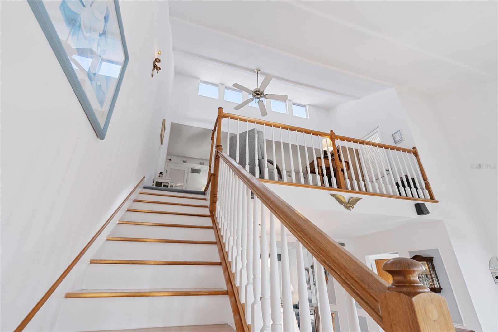 Image 15 of 63 For 6285 Midnight Pass Road 406