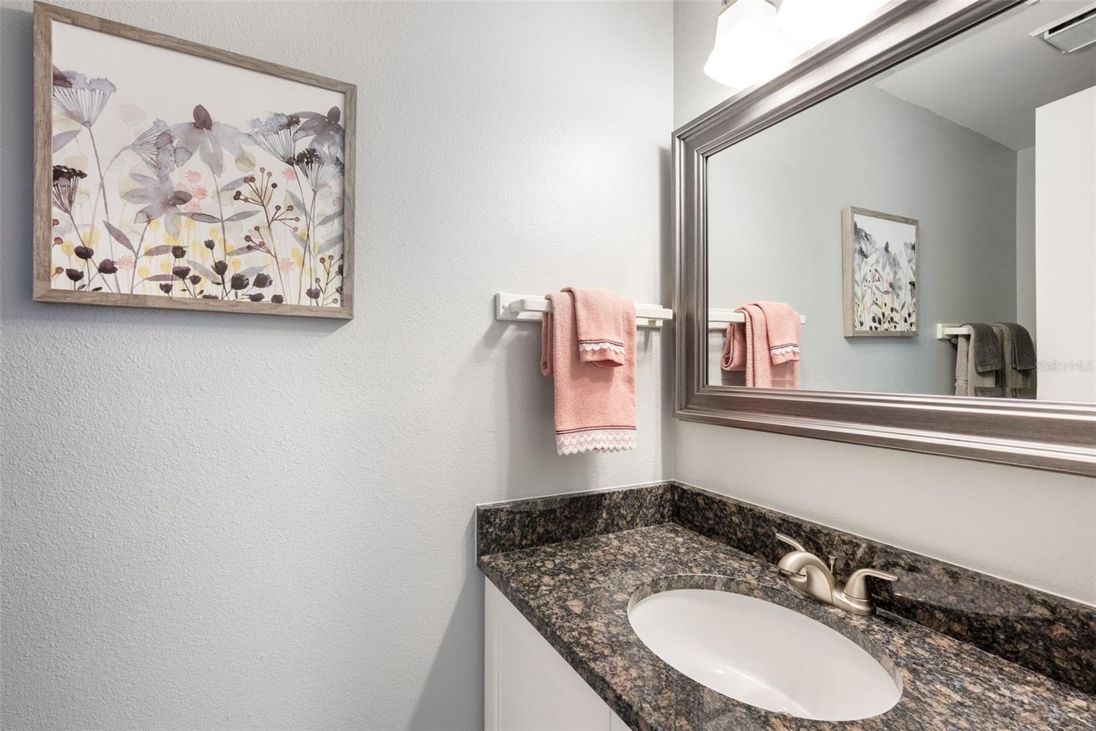 Image 20 of 63 For 6285 Midnight Pass Road 406